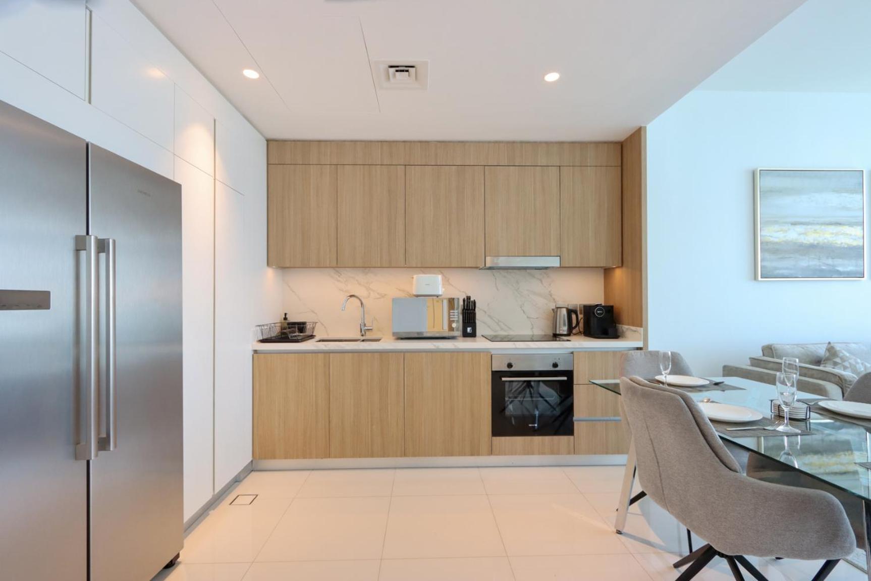 Livbnb - 2b With Sea View Emaar Beachfront Apartment Dubai
